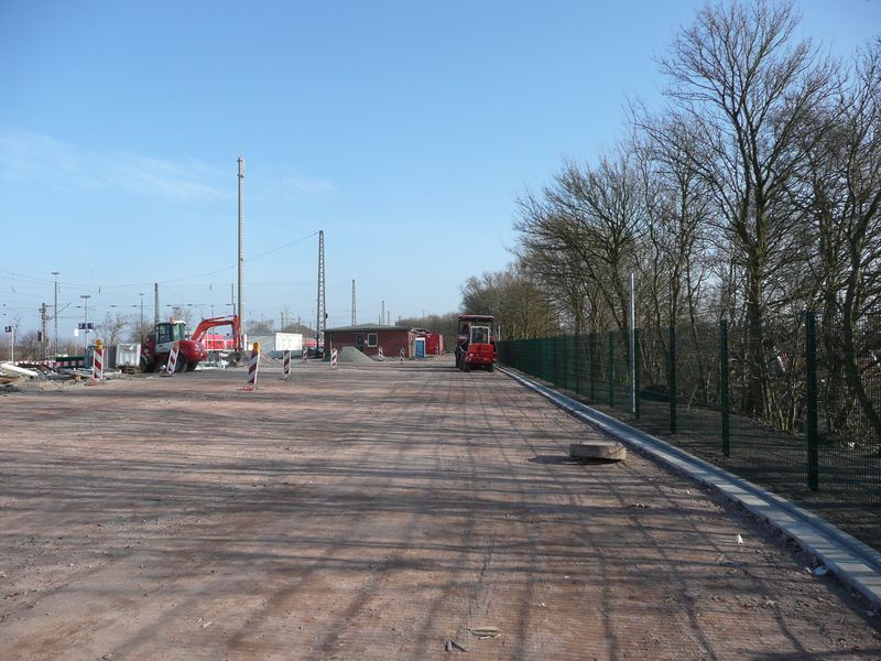 Datei:Bahnhof Norddeich - 09032014.jpg