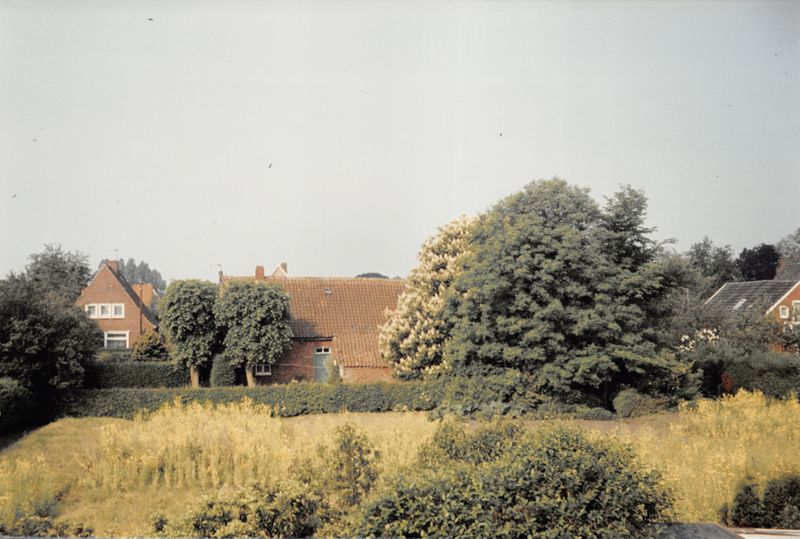 Datei:Hof am Heitsweg.jpg