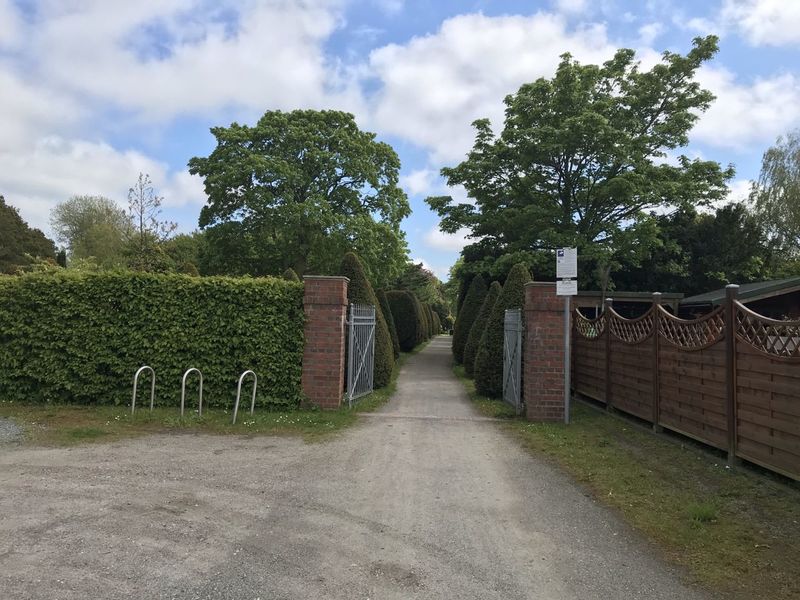 Datei:Neuer Friedhof 15052021 03.jpg