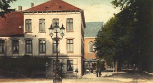 Am Markt 38 Weinhaus um 1900 01.jpg