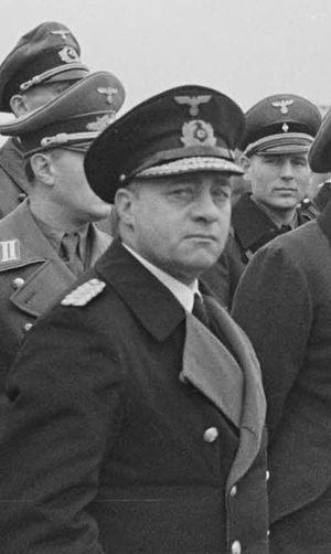 Friedrich-Wilhelm Fleischer Landrat um 1943 01.jpg