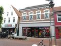 Neuer Weg 96 - Marken Outlet - Aufnahme vom 12. Juni 2021.