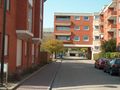 Blick in die Straße - Aufnahme vom 21. April 2003.