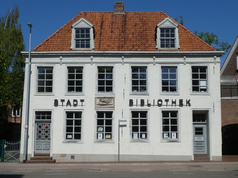 Datei:Vossenhus 13062021.jpg