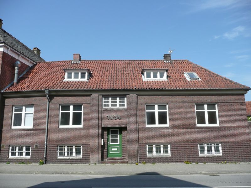 Datei:Dammstraße 5 - 01052012.jpg