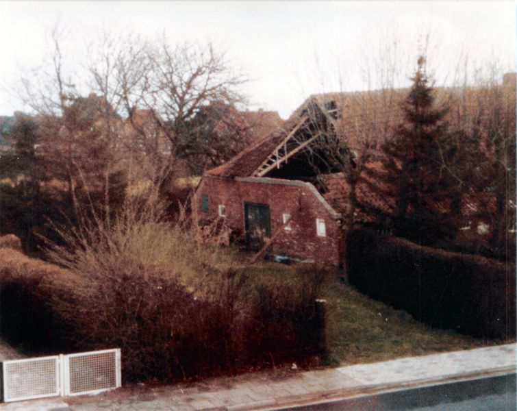 Datei:Heitsweg Hof 1990.jpg