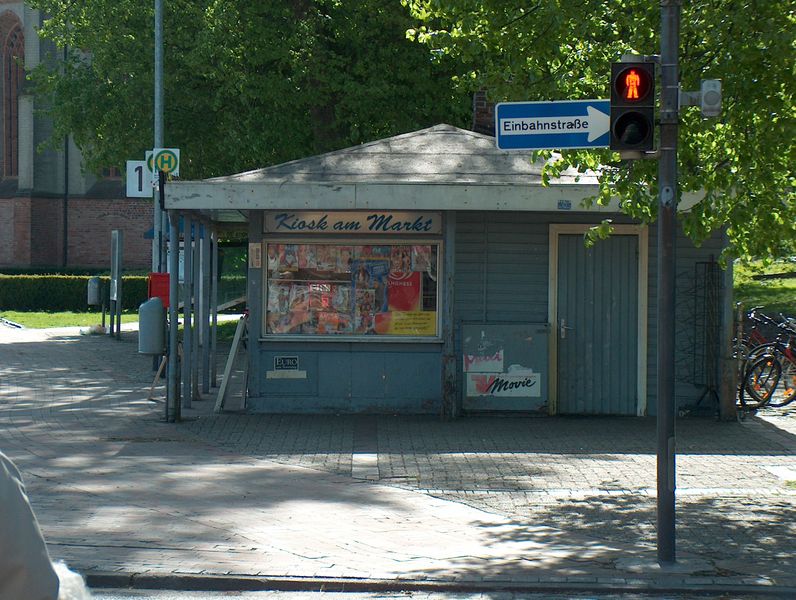 Datei:Am Markt - 04052003.jpg