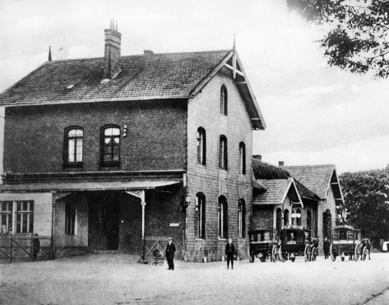 Datei:Norder Bahnhof um 1900.jpg