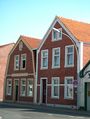 Brückstraße 18 (links) und 18 A (rechts) - Aufnahme vom 21. April 2003.