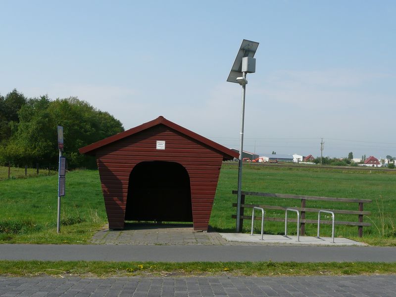 Datei:Bundesstraße - 01052009 (1).jpg