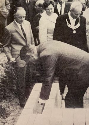 Altstadtsanierung Neue Heimat Grundsteinlegung 01.jpg